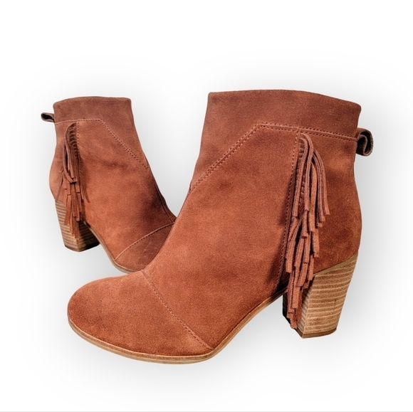 Toms Lunata Brown Cognac Rust suede fringe heel Booties boho western Size 8.5 - Picture 1 of 16